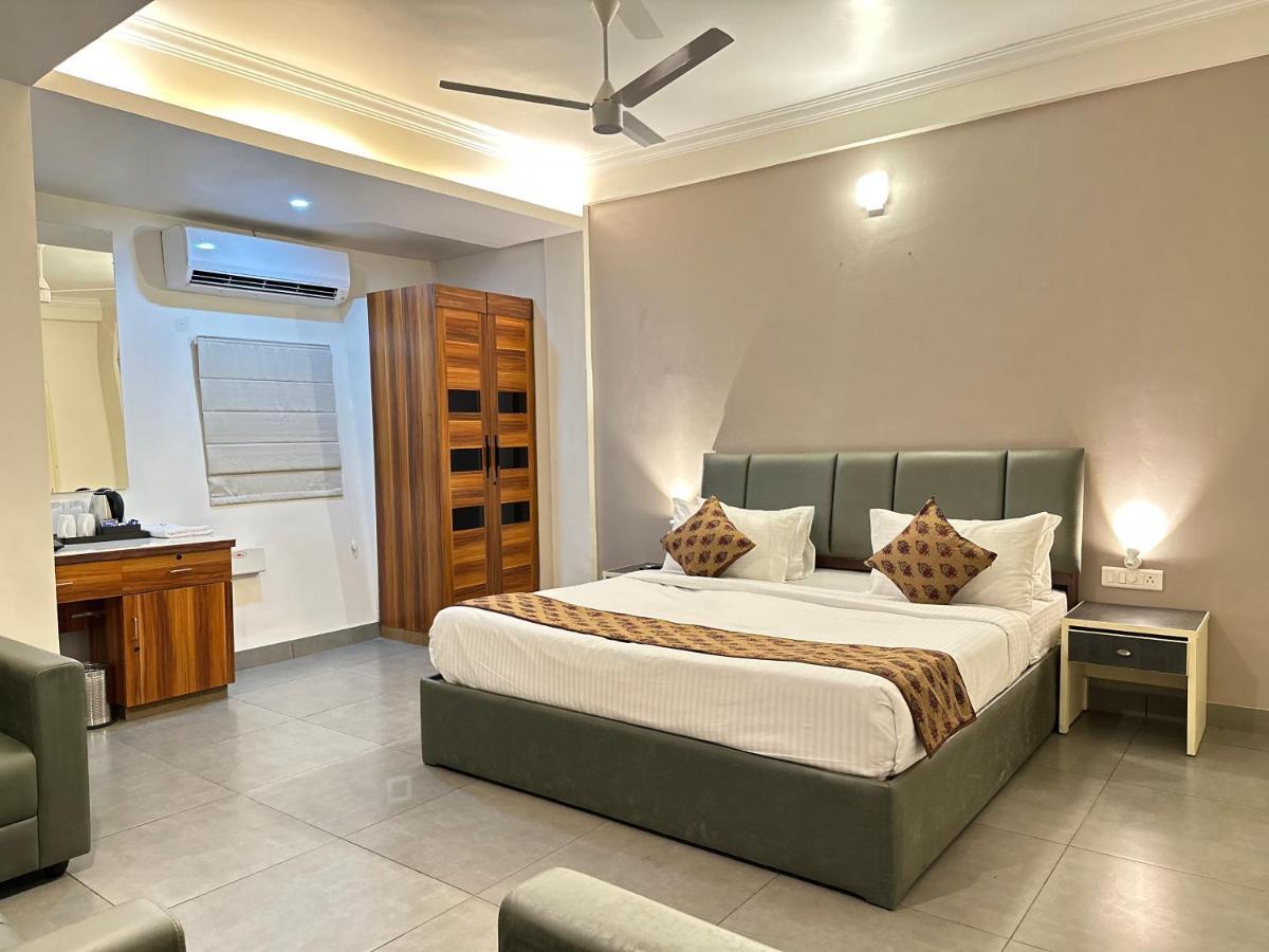 Nexstay Kassaba Inn Calicut Exterior foto